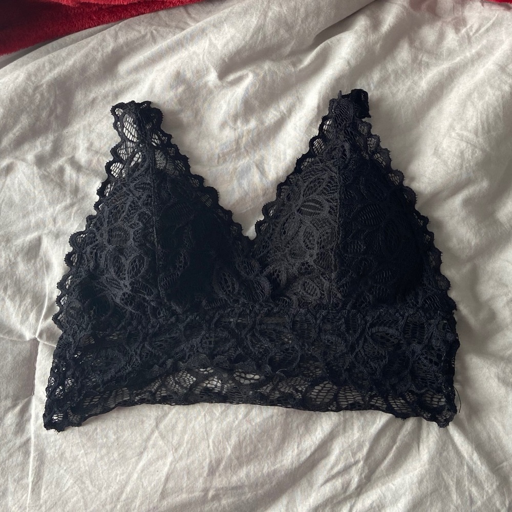Bralettes - Picture 3 of 6